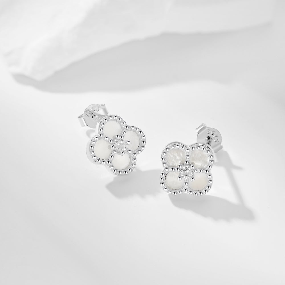 Clover Studs